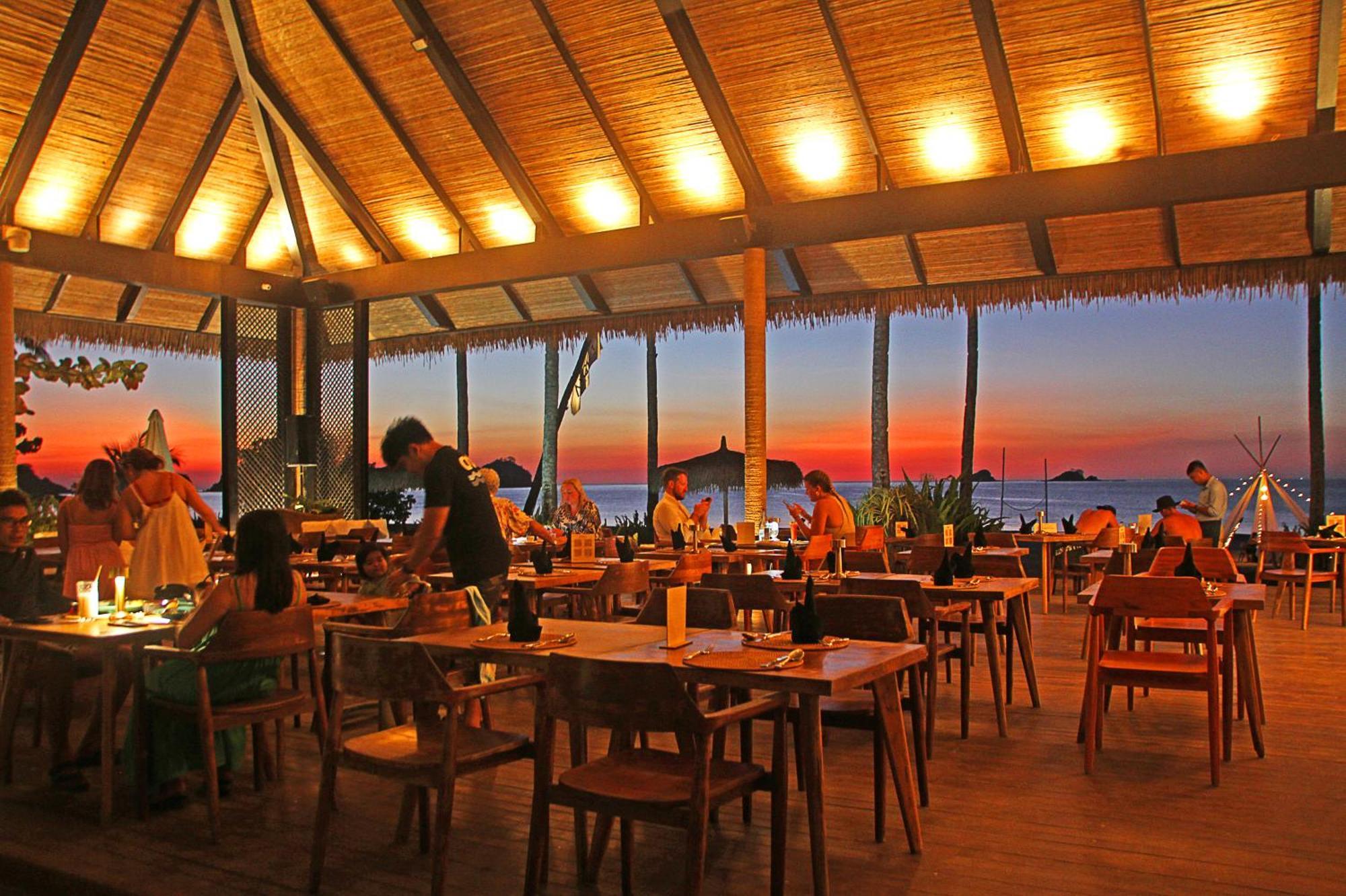 Angkla Beach Club & Boutique Resort Эль-Нидо Экстерьер фото